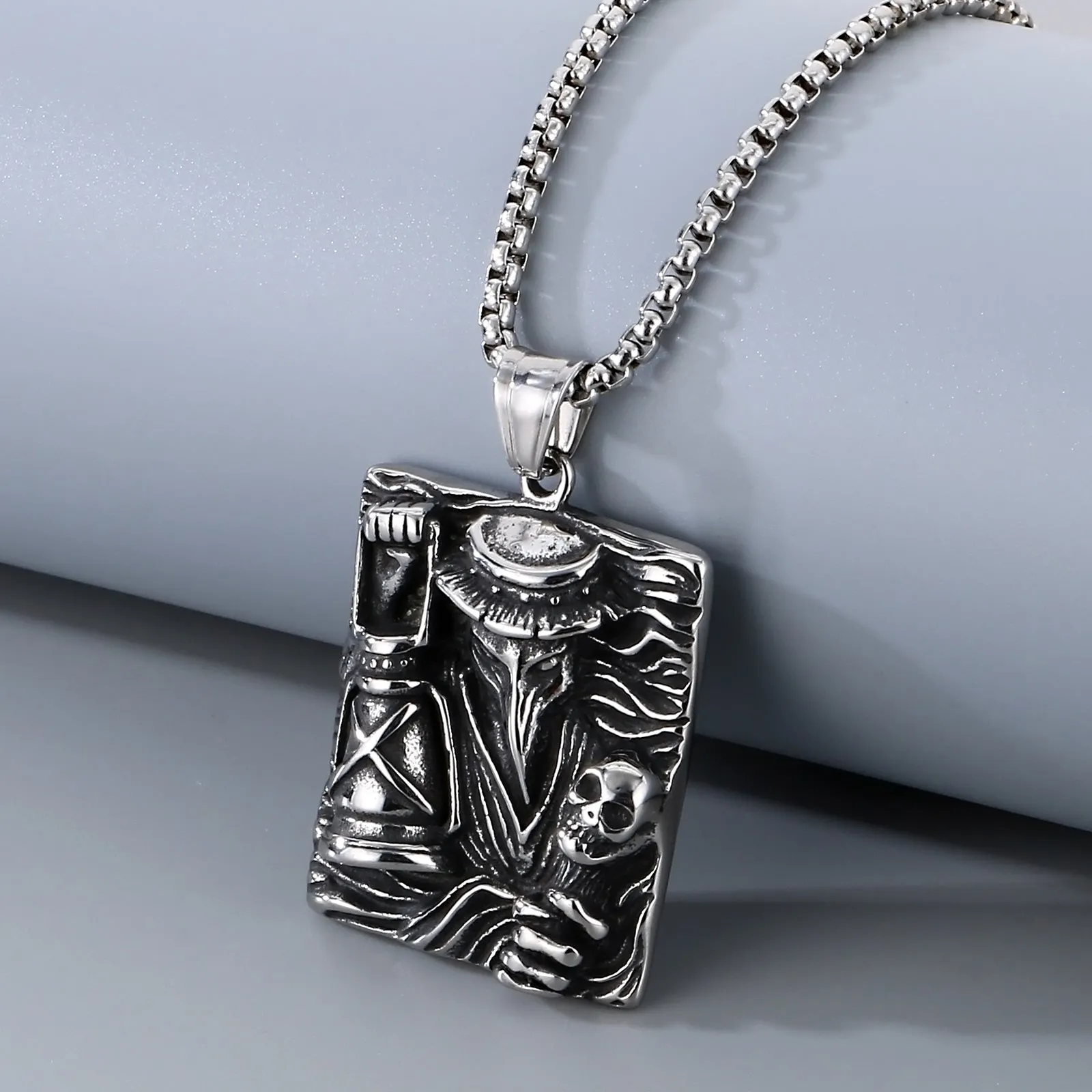 Men’s Titanium Stainless Steel Plague Doctor Pendant Necklace – Vintage Gothic Style – Durable Fashion Necklace for Men